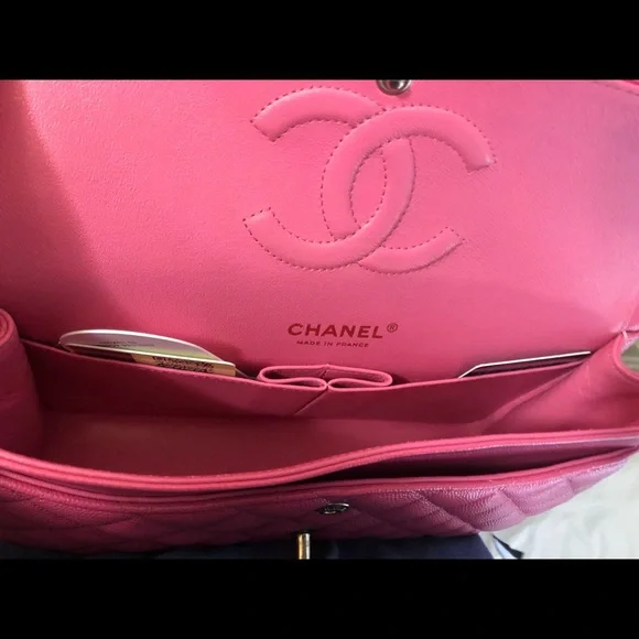 SOLD-Chanel 19c bubble gum pink medium flap - Picture 10 of 12